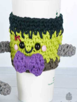 http://www.jenniferq.com/home/halloween-frankenstein-cozies/