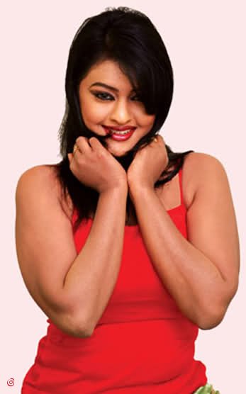 Oshadi HewamaddumaSexy Girls Pictures