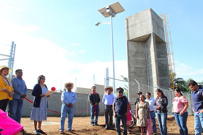 Inaugura edil de Zaachila tanque elevado para dotar agua potable 