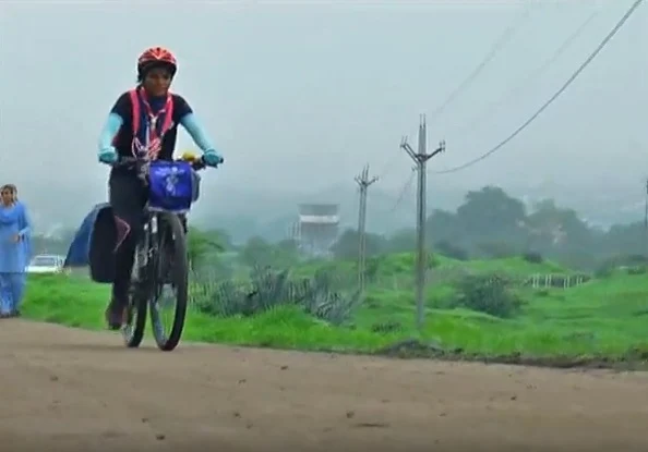 सुनितासिंह चौकेन sunita singh choken jhabua