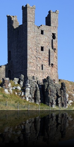 dunstanburgh%20castle%20tower