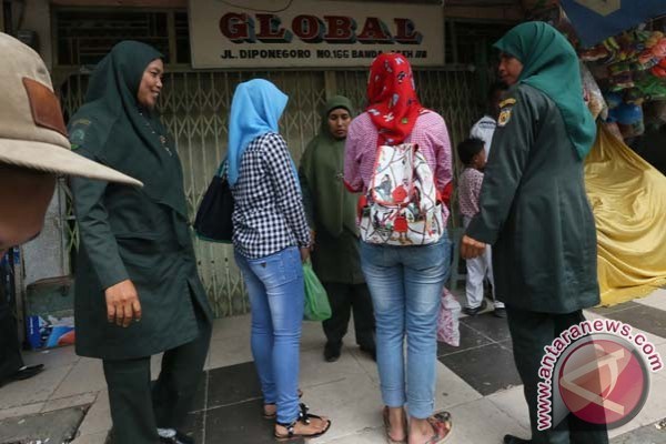 Mengintip Kilas Balik Penerapan Syariat Islam di Aceh