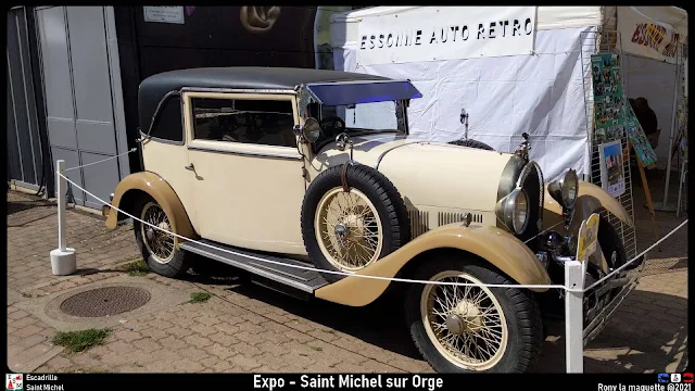 Fête de la ville de Saint Michel sur Orge 2021 avec l'Essonne auto retro