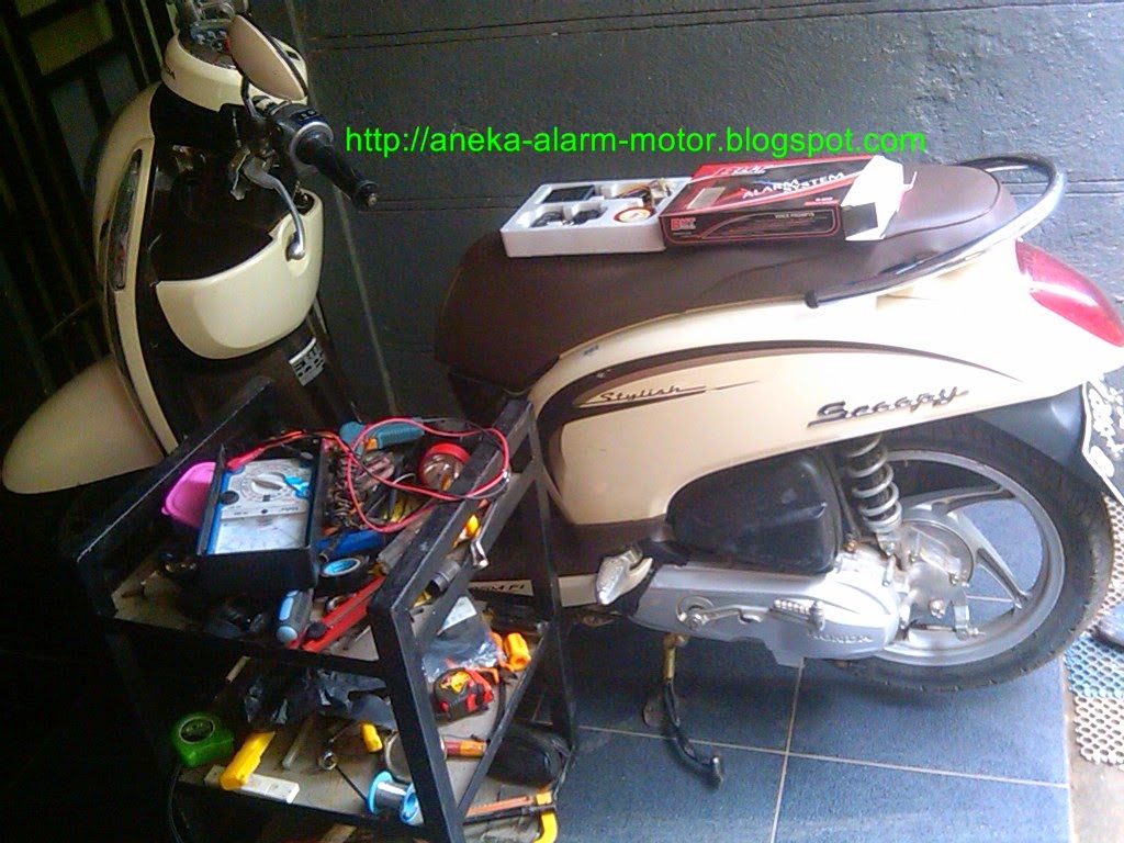 RUMAH ACCESSORIES III Letak Atau Penempatan Alarm Pada Motor