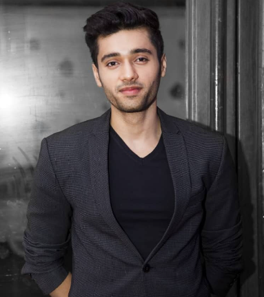 You will be surprised to see the transformation of Utkarsh Sharma, who plays Sunny Deol's son in Gadar.