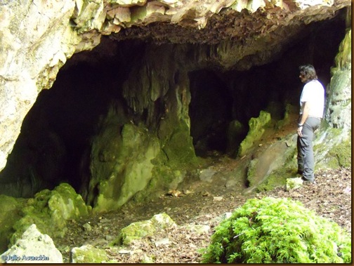Cueva de Lezestali