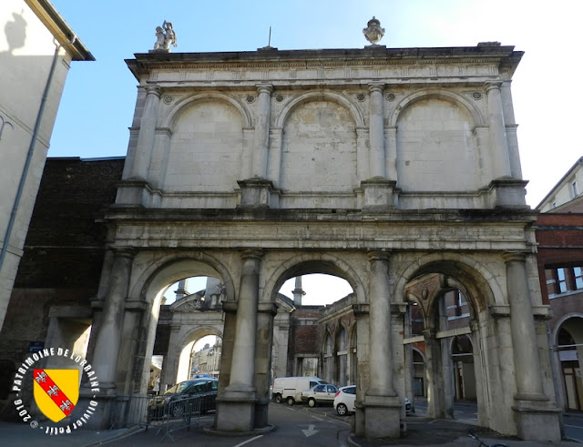 NANCY (54) - Porte Saint-Nicolas (XVIIe siècle)