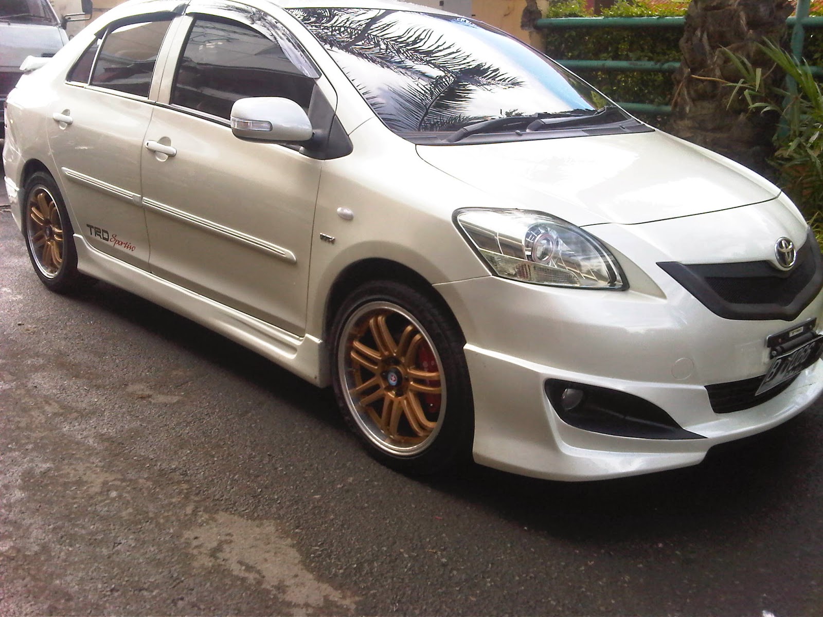 F12_AUTO: HASIL MODIFIKASI VIOS LIMO 2007 UP ( EKSTERIOR )