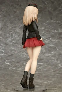 Erika Itsumi 1/7 de Girls Und Panzer de Ques Q