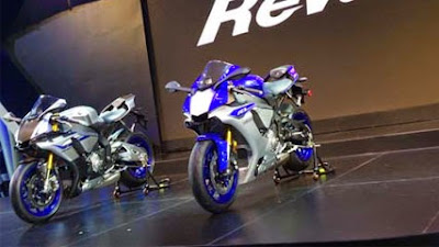 Banderol Yamaha R1 dan R1M 2015: Fitur & Perbedaannya