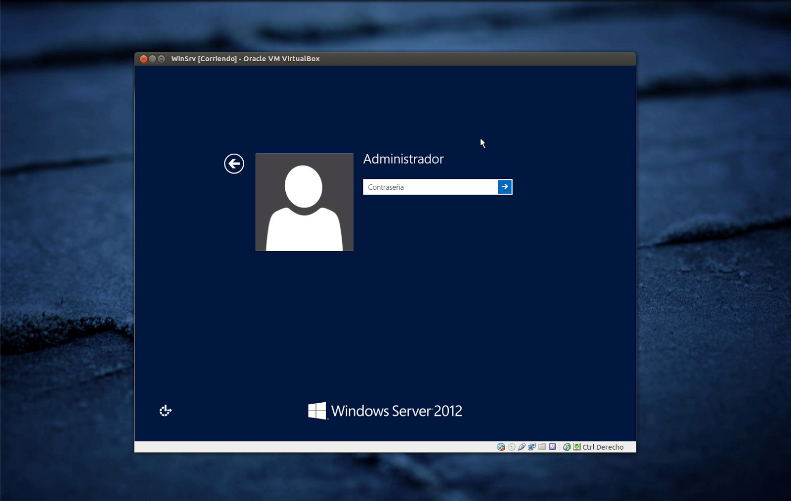 Instalación y promoción a controlador de dominio de Windows Server 2012.