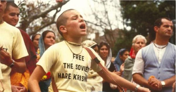 Sri Prahlada Das Singing for the Release of the Soviet Hare Krishna