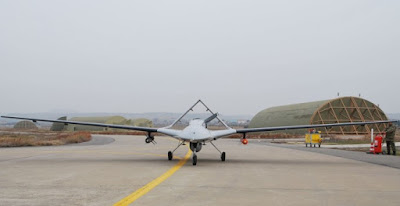 Τουρκικό MALE UAV Bayraktar TB2, έτοιμο για απογείωση.