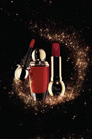 M642_XMAS_LOOK_16_Diorific_MatteFluide_02D_L4_F39_LR