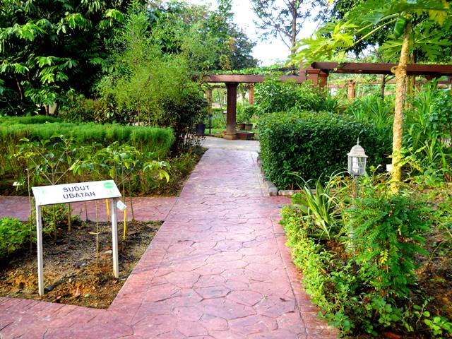 MPV LANDSKAP DAN NURSERI: TAMAN RAMUAN/TAMAN HERBA MARDI 