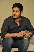 Mahesh Babu stylish photos-thumbnail-22