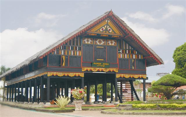 Pesona Indonesia Rumah  Adat  Aceh