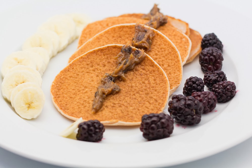 Hovkonditorn: Gluten-Free and Vegan Pancakes with Cinnamon 