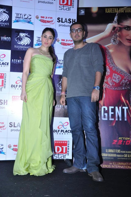 Kareena Kapoor in Green Evening Gown promoting Agent Vinod Movie