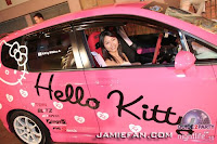 Hello Kitty Bridal Car