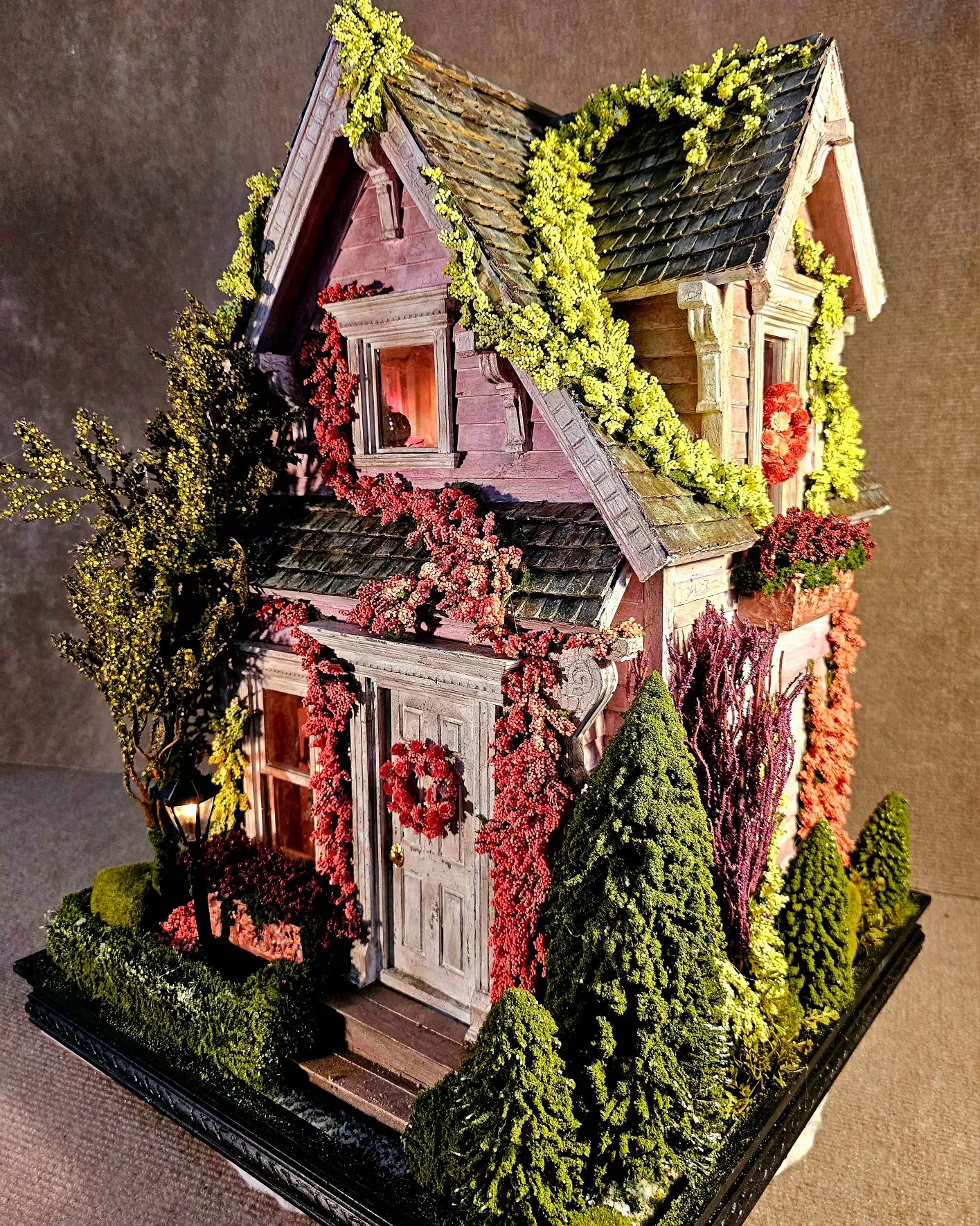 Miniature Dollhouse 1:12  Miniature Dollhouse Farmhouse Stanley