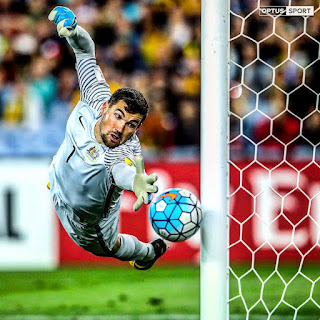 Wallpaper Mat Ryan