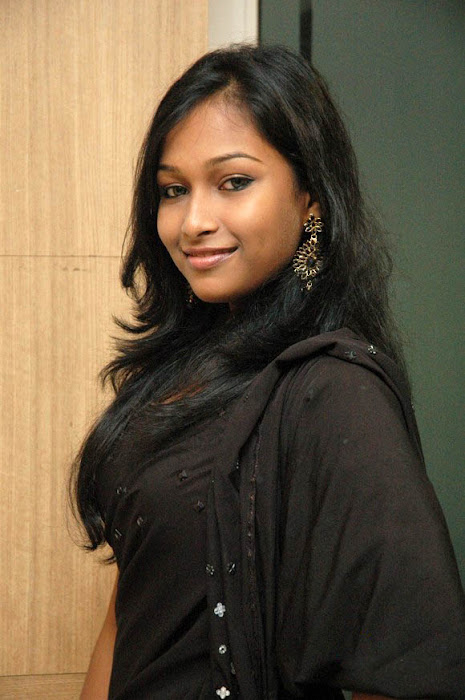 narthagi actress pics