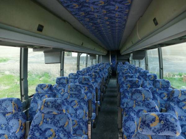 1999 Prevost Coach H3-45 Bus interior