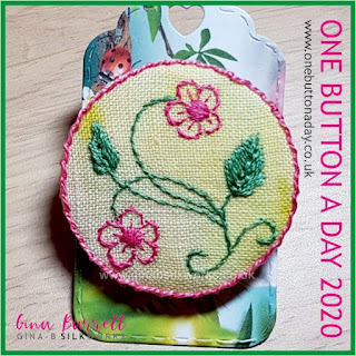 One Button a Day 2020 by Gina Barrett - Day 164 : Bess