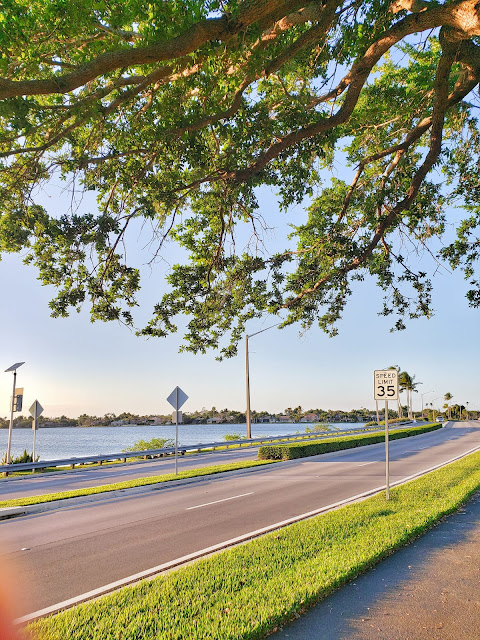 View of pembroke pines evening walk