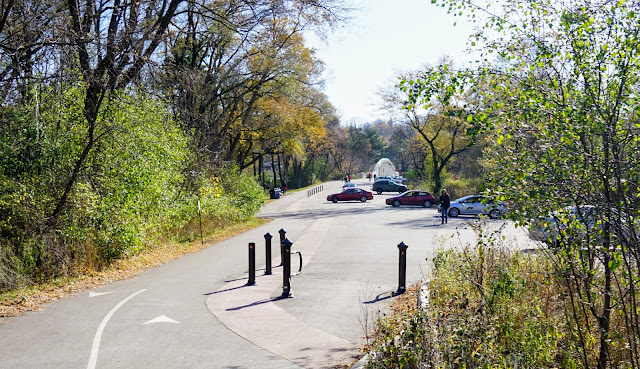 E. T. Seaton parking area for new East Don River trail