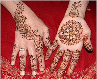 Christmas  Mehndi Designs