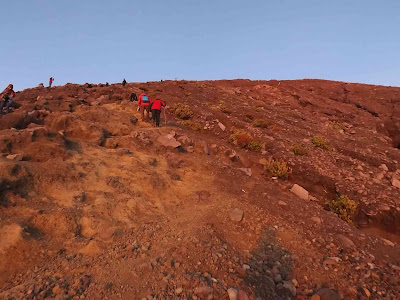 summit attack gunung slamet