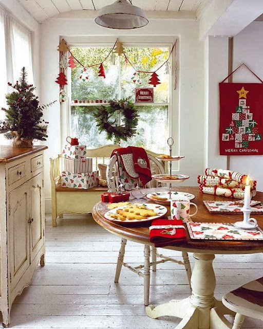 Decorar la Mesa del Comedor para Navidad Dinning Christmas Decorations Dining Table by artesydisenos.blogspot.com