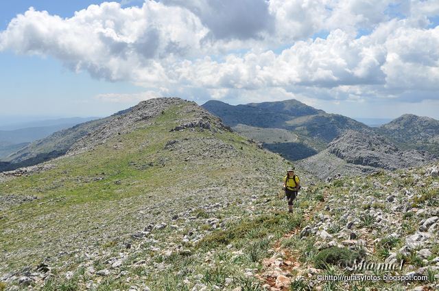 Circular Sierra Blanquilla y ascenso al Martin Gil