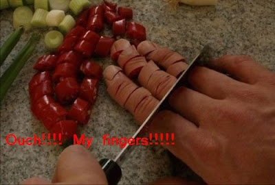 Funny human picture: Cutting fingers 搞笑人类图片：切手指