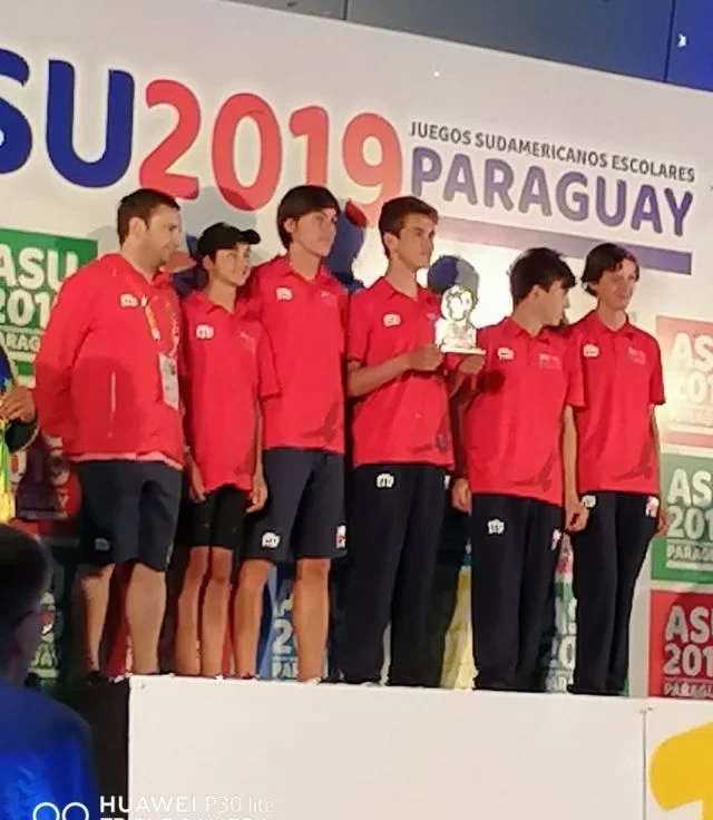 Deportistas regionales regresan victoriosos de Juegos Sudamericanos Escolares de Paraguay