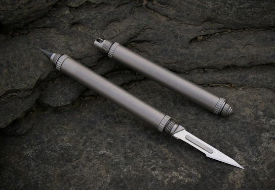 The Mantis Pen｜Titanium 4-in-1 Multi-functional EDC Tool Pen