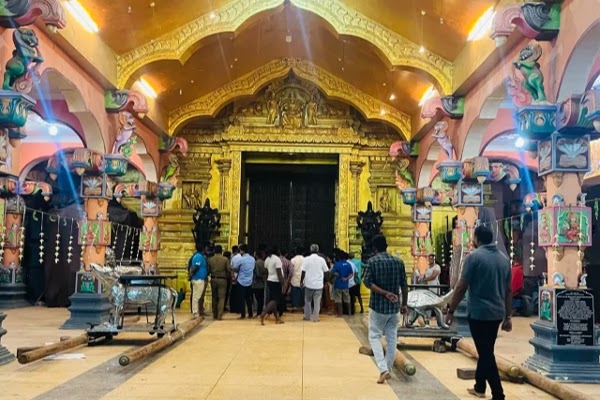  அம்மன் ஆலய மகோற்சவத்தில்  முரண்பாடு மூவர் கைது .