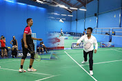 Perkuat Hubungan Bilateral, Kepala BP Batam Badminton Bersama Menteri Singapura