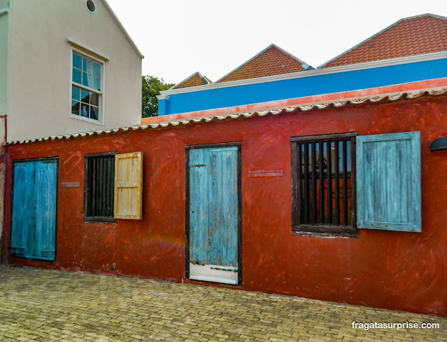 Reprodução de uma aldeia africana no Museu Kura Hulanda, Curaçao