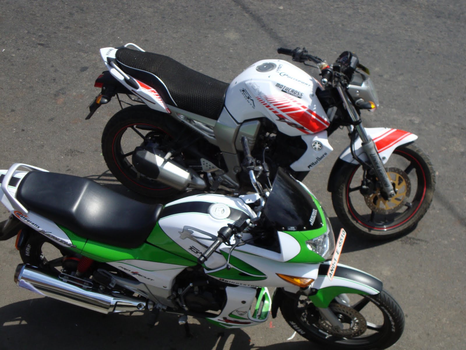Modified Motor-Bikes Pictures: Modified Yamaha FZ - Amit das