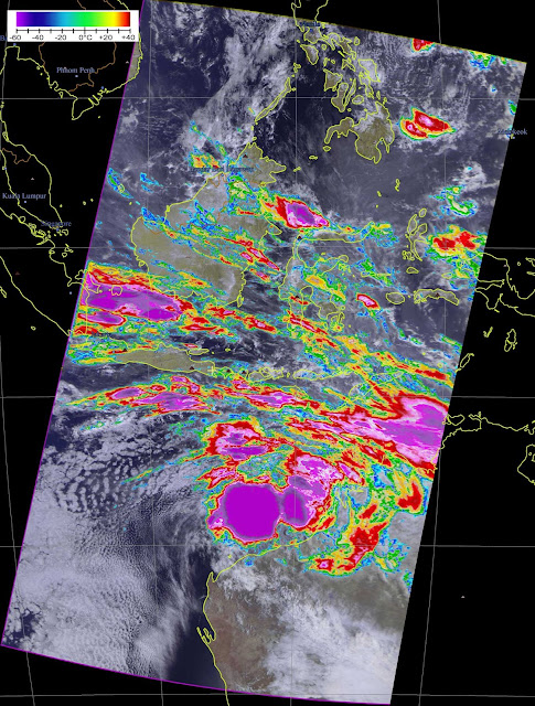  RGB with Rainfall Mode