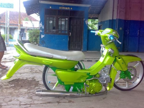 8 Modifikasi Motor Astrea Grand Terbaik - Variasi Motor 