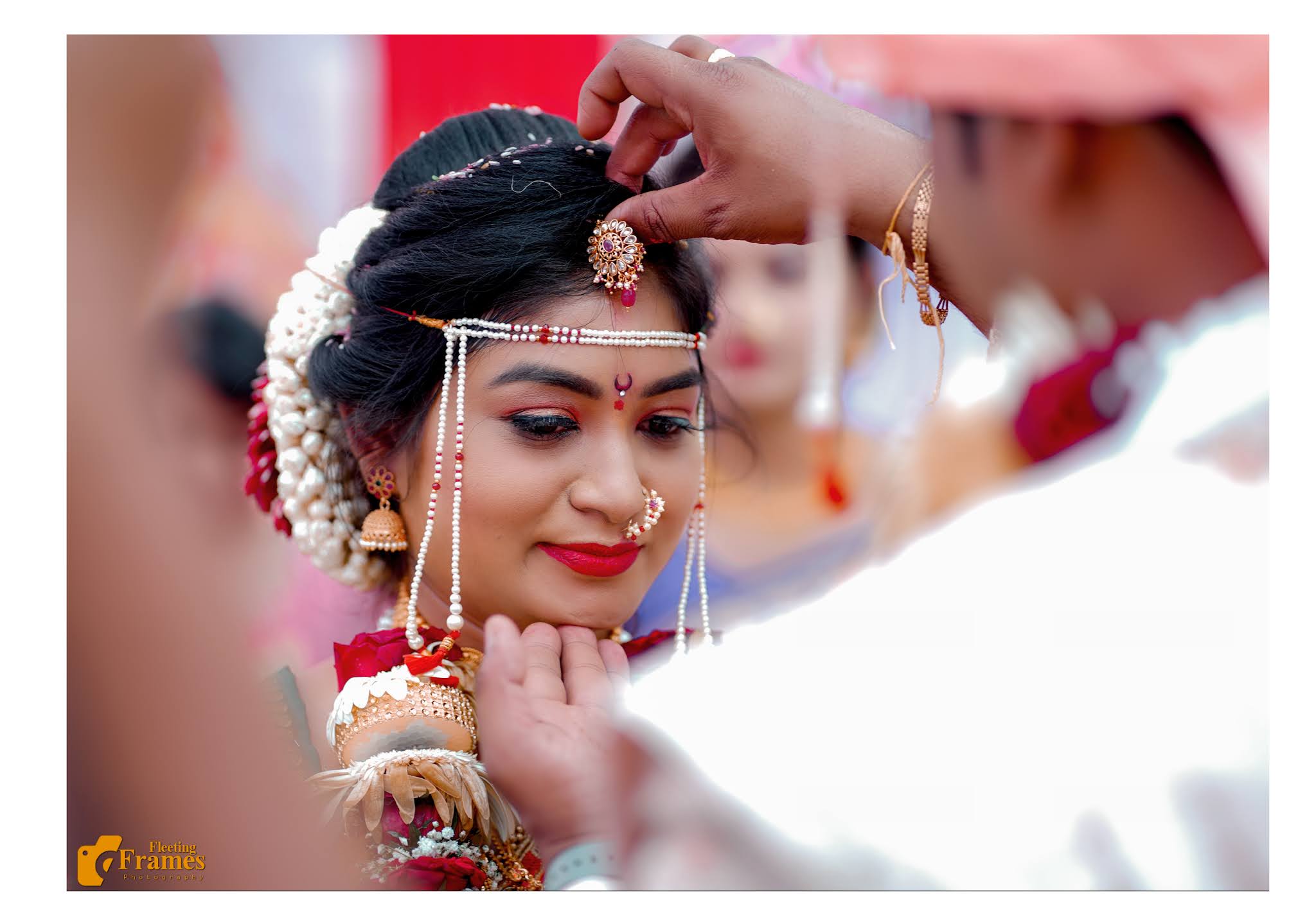 candid wedding photography