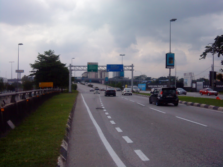 Blog Jalan Raya Malaysia (Malaysian Highway Blog): Reviu ...