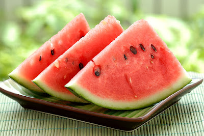 How to Eat Watermelon to Cure Acidity