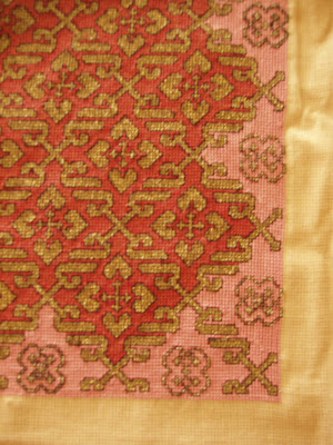counted cross stitch table runner corner detail