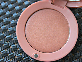 A picture of Bourjois Cream Blush in Pink Sunwear