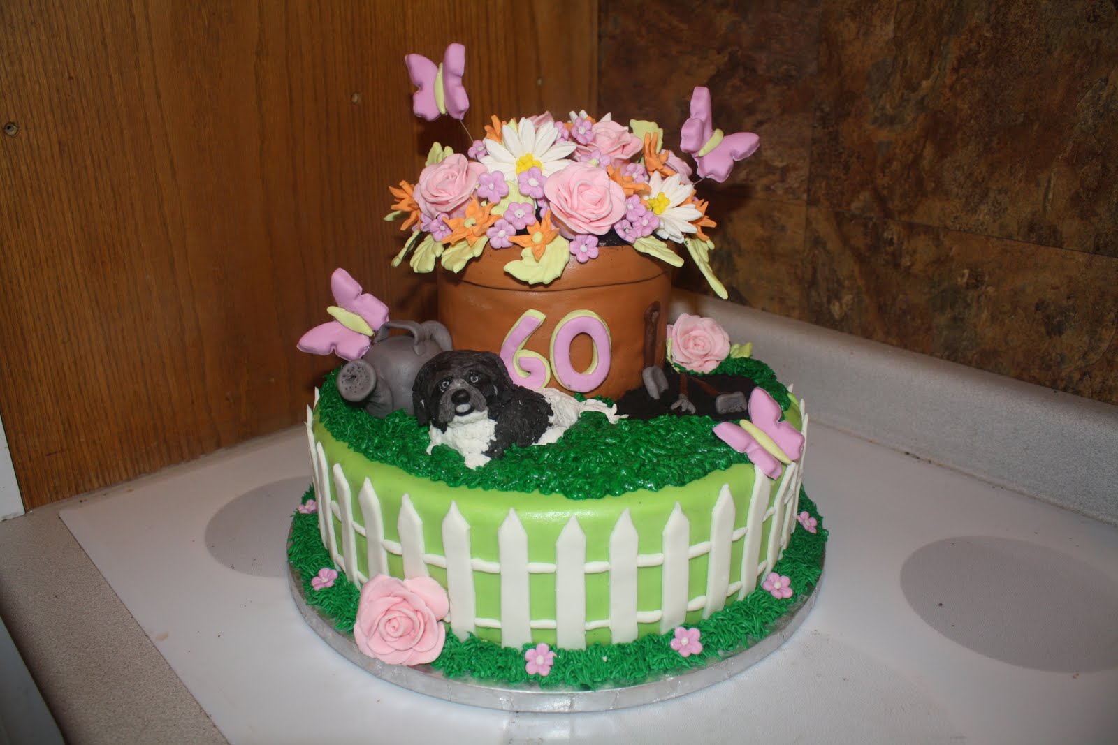 Jenn's Fun Cakes: 60th birthday cake for a lady who loves ...